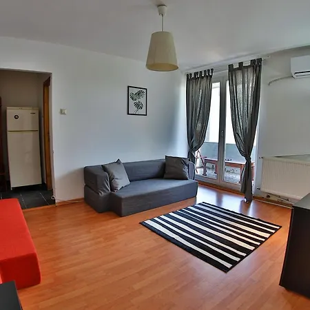 Old City Modern Apartament Apartmán